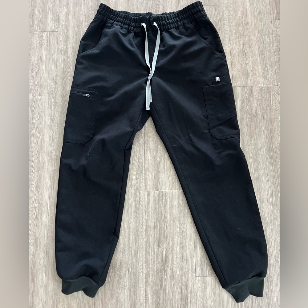 Uman Relaxed Jogger Scrub Pants Figs